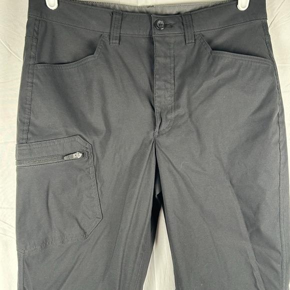 Eddie Bauer Mens Rainier Pants 32x30 Black Lightweight Travel Active Fit - Picture 2 of 7